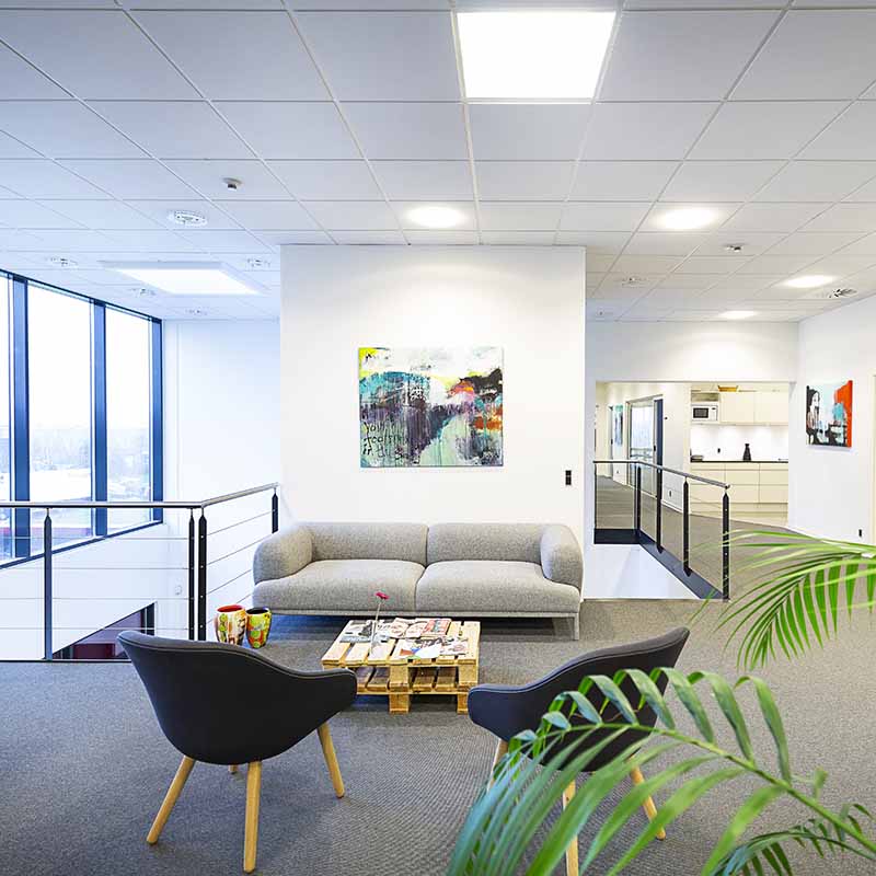samarbejde med store og små virksomheder samarbejde med store og små virksomheder